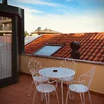 Le Residenze Dei Serravallo 公寓式酒店 的里雅斯特