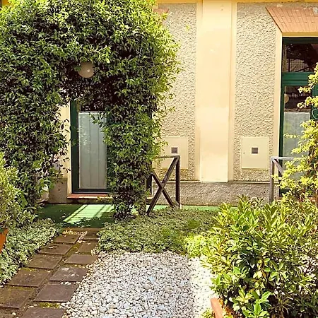 Le Residenze Dei Serravallo アパートホテル